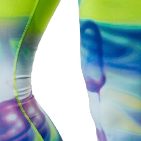 Nike Womens Legendary Lava Tights - Volt/Black. 
Size Medium. 
Flawless. - Picture 12 of 13